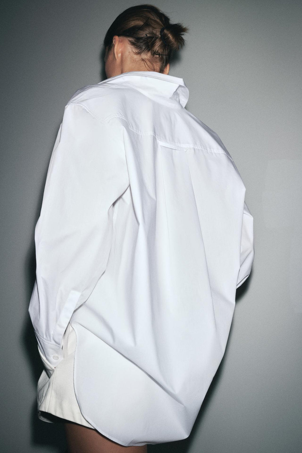 ANUSHKA SHARMA OVERSIZED POPLIN SHIRT