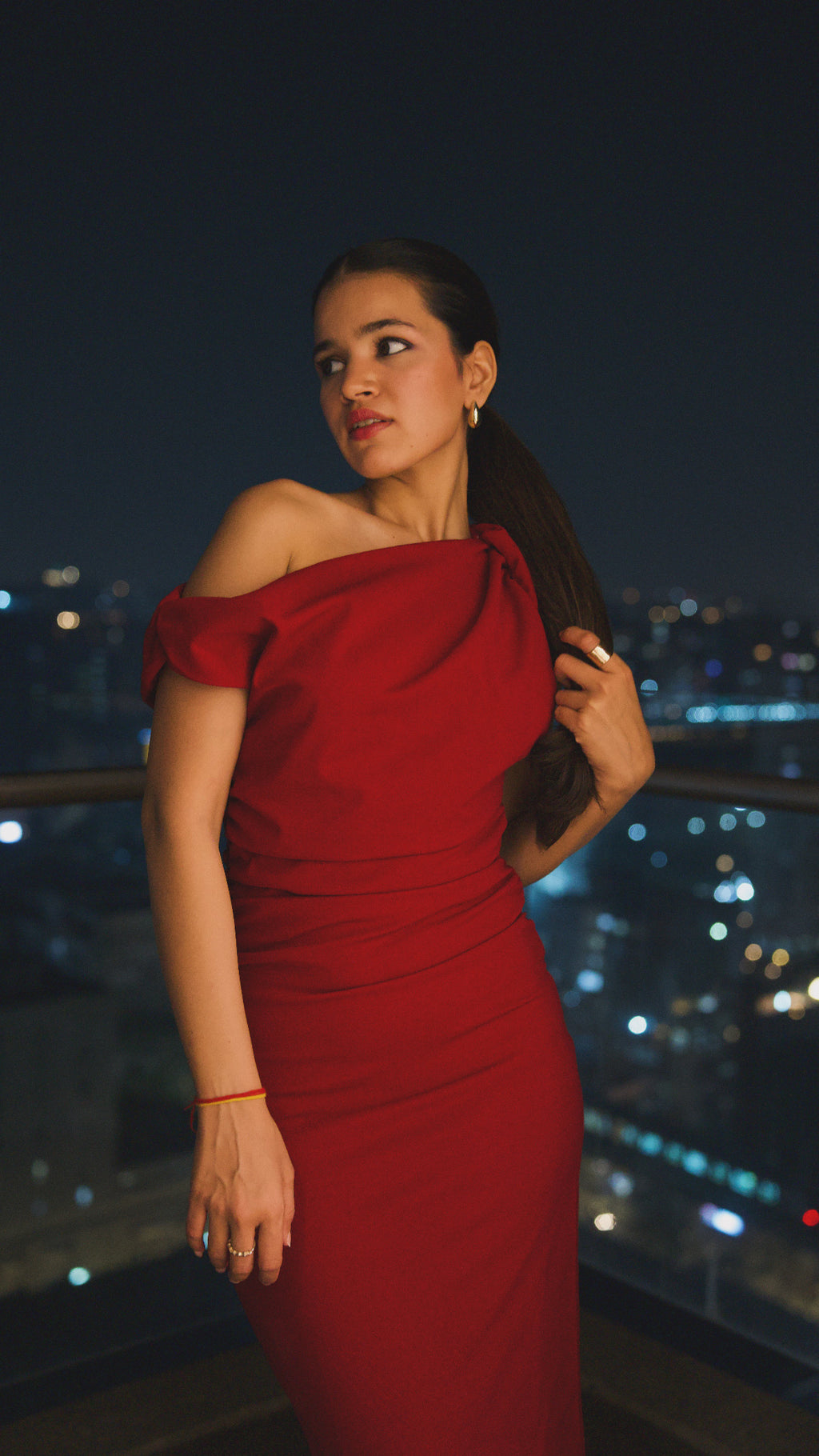 ASYMETRIC MIDI DRESS