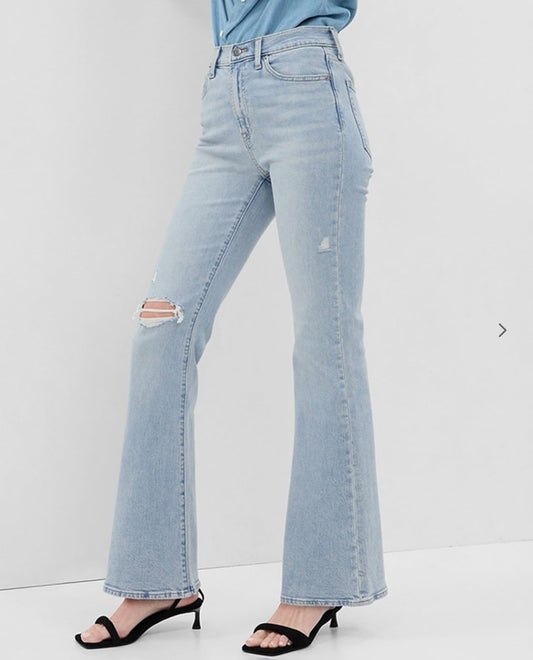 FLARED ONE SLIT JEANS
