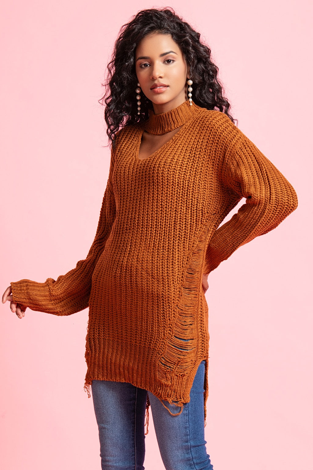 KNITTED SWEATER
