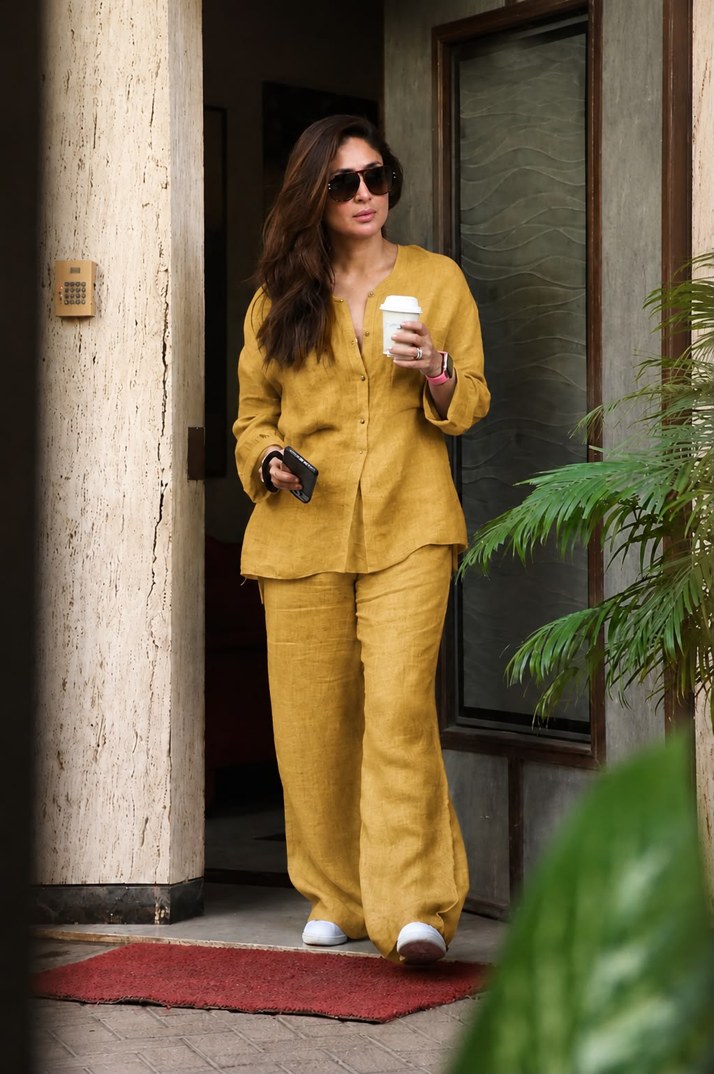 KAREEENA KAPOOR LINEN COORDSET